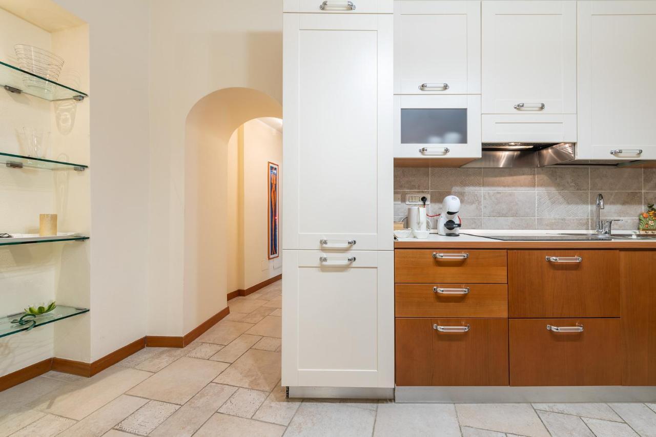 Le Dame Di Castello - Iun Q2444 Apartman Cagliari Kültér fotó